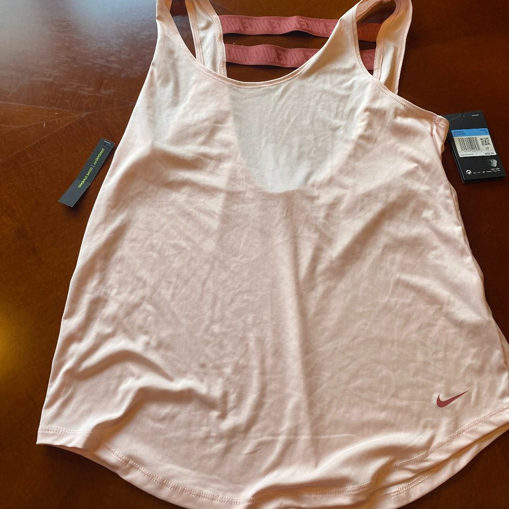 NEW w/tags - Women's Nike Tank Top pink size medium